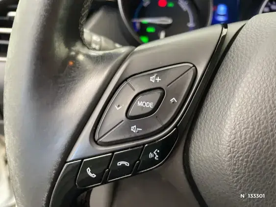 TOYOTA C-HR - voiture d'occasion - Photo 37