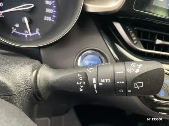 TOYOTA C-HR - voiture d'occasion - Photo 39