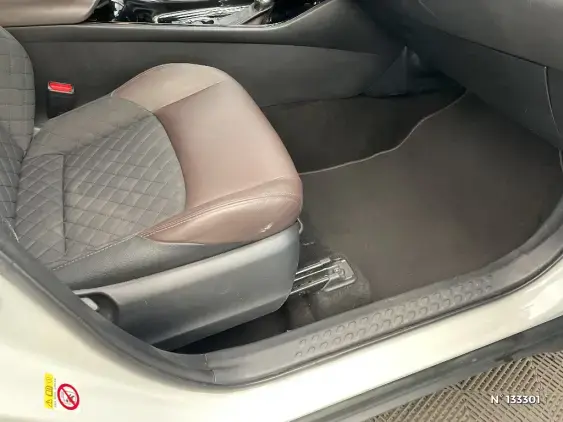 TOYOTA C-HR - voiture d'occasion - Photo 26