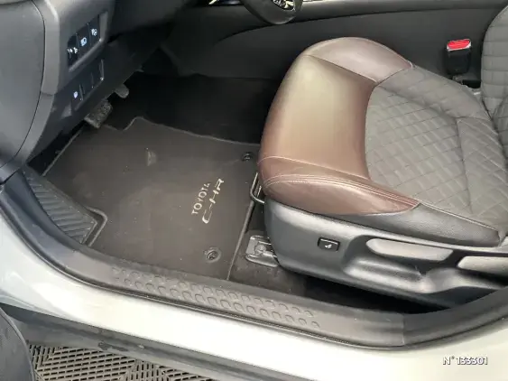 TOYOTA C-HR - voiture d'occasion - Photo 28