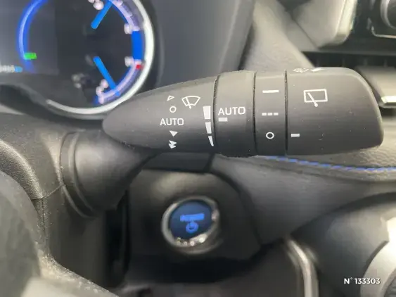 TOYOTA RAV4 V - voiture d'occasion - Photo 35