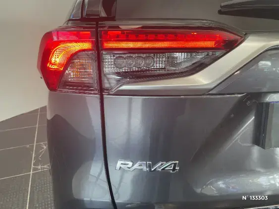 TOYOTA RAV4 V - voiture d'occasion - Photo 29