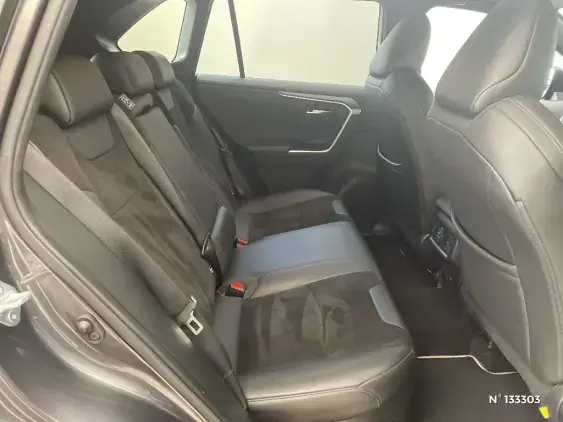 TOYOTA RAV4 V - voiture d'occasion - Photo 11