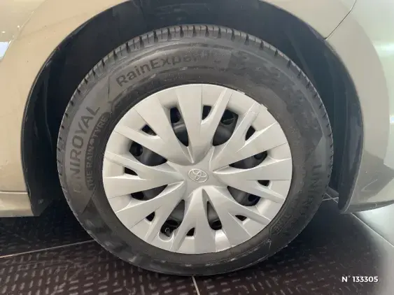 TOYOTA YARIS IV - voiture d'occasion - Photo 8