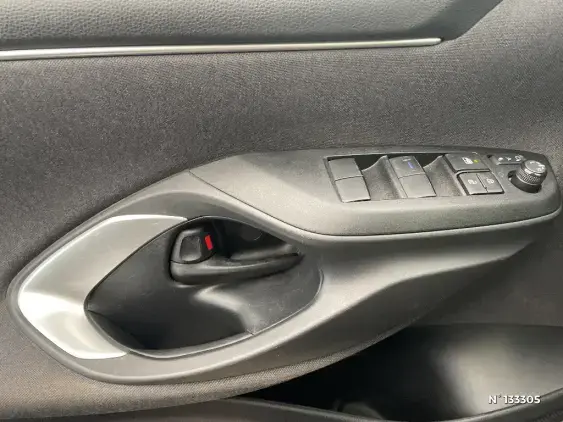 TOYOTA YARIS IV - voiture d'occasion - Photo 36