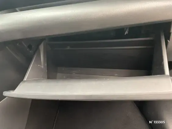 TOYOTA YARIS IV - voiture d'occasion - Photo 27