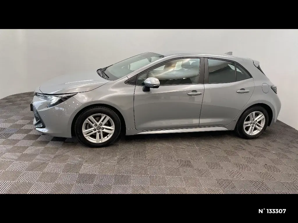 TOYOTA COROLLA XII - Miniature 4