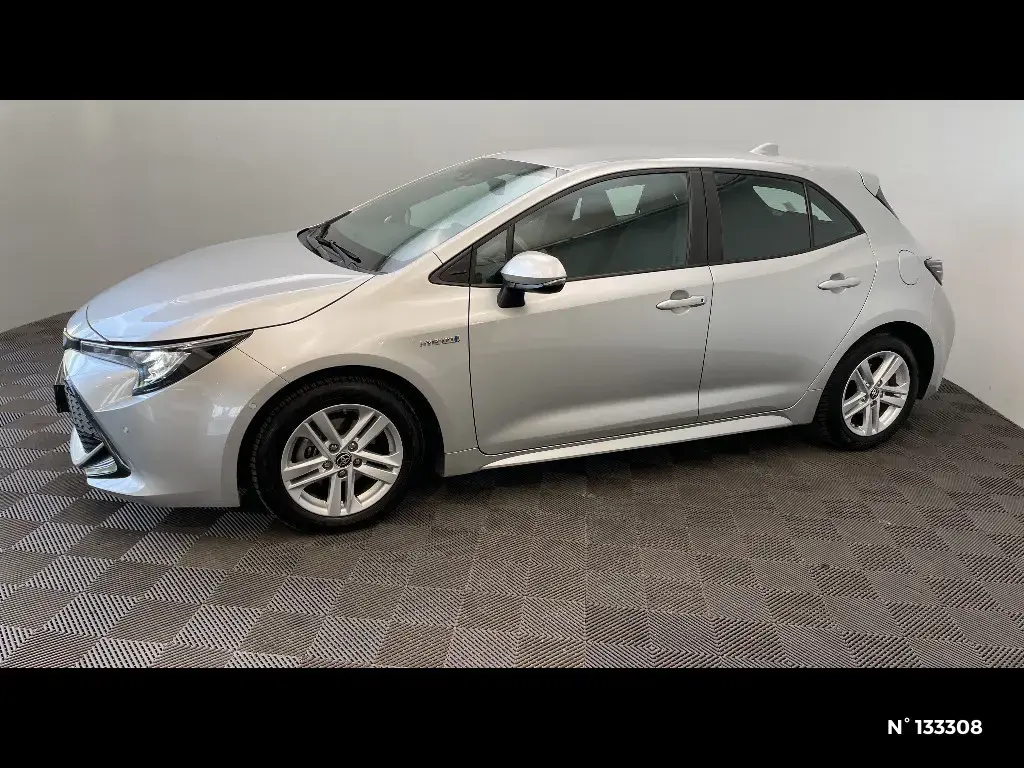 TOYOTA COROLLA XII - Miniature 4