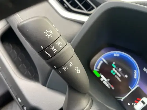 TOYOTA RAV4 V - voiture d'occasion - Photo 34