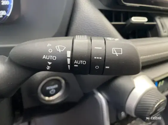 TOYOTA RAV4 V - voiture d'occasion - Photo 35