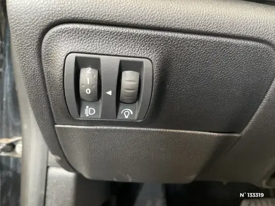 RENAULT MEGANE ESTATE IV - voiture d'occasion - Photo 15