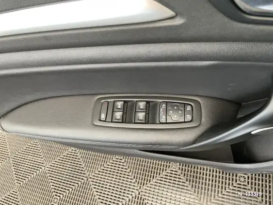 RENAULT MEGANE ESTATE IV - voiture d'occasion - Photo 31