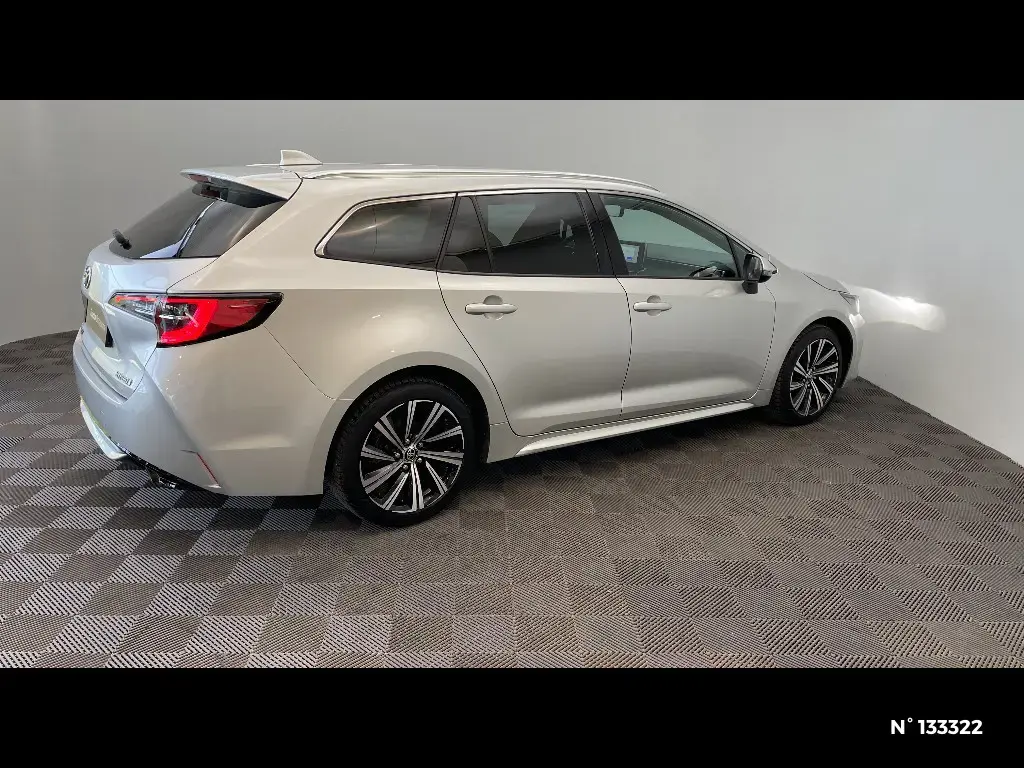 TOYOTA COROLLA XII - Miniature 3