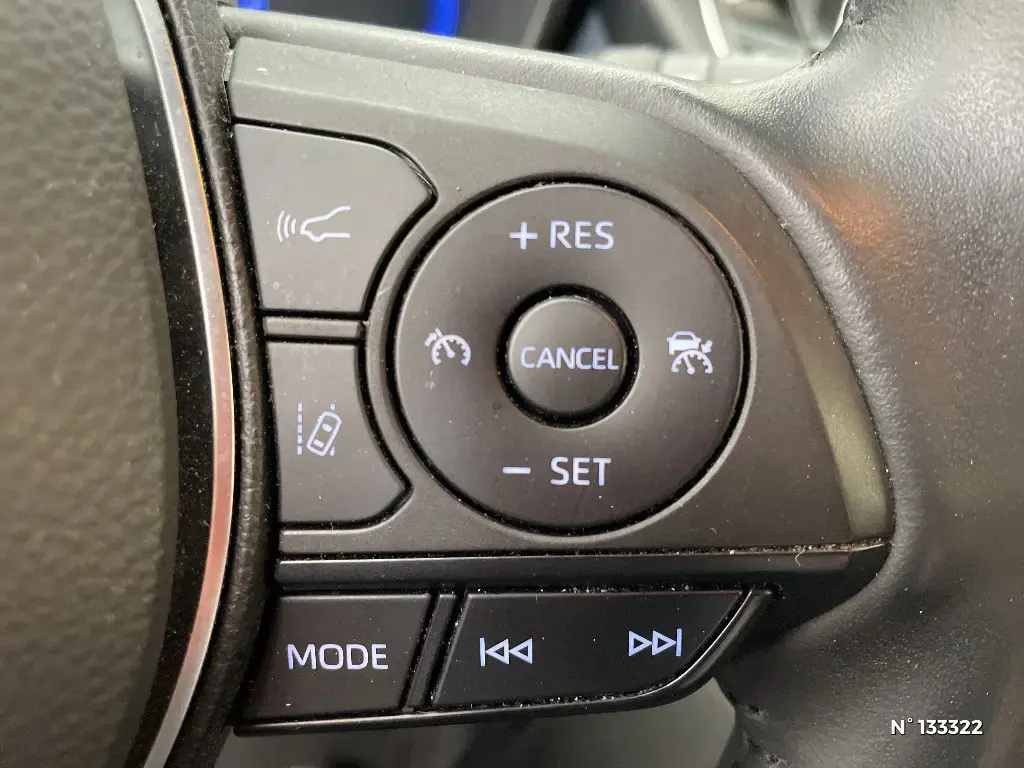 TOYOTA COROLLA XII - Miniature 14