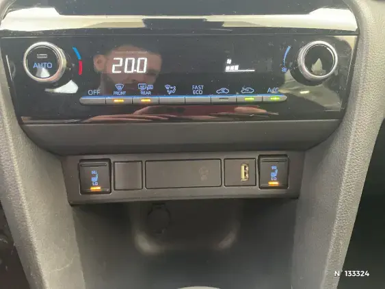 TOYOTA YARIS CROSS I - voiture d'occasion - Photo 31