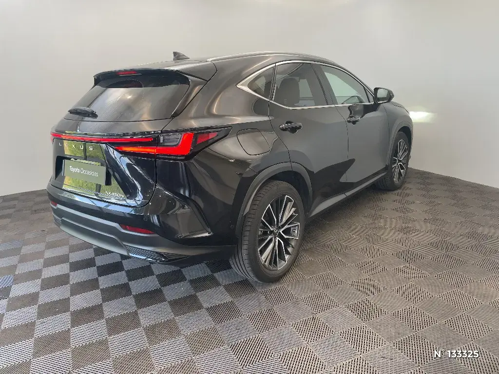 LEXUS NX II - Miniature 2