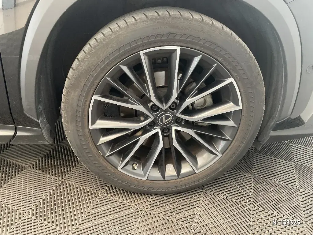 LEXUS NX II - Miniature 5