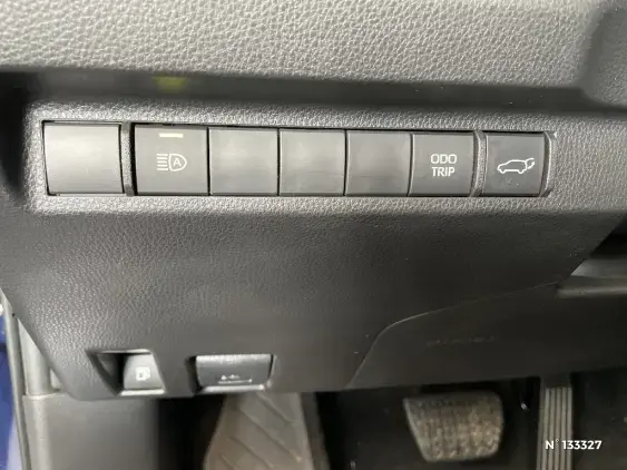 TOYOTA RAV4 V - voiture d'occasion - Photo 15