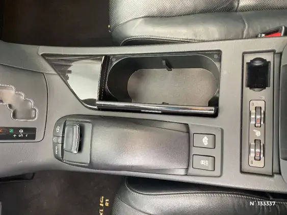 LEXUS RX 450h - voiture d'occasion - Photo 39