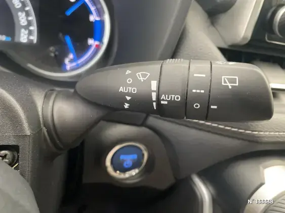 TOYOTA RAV4 V - voiture d'occasion - Photo 39