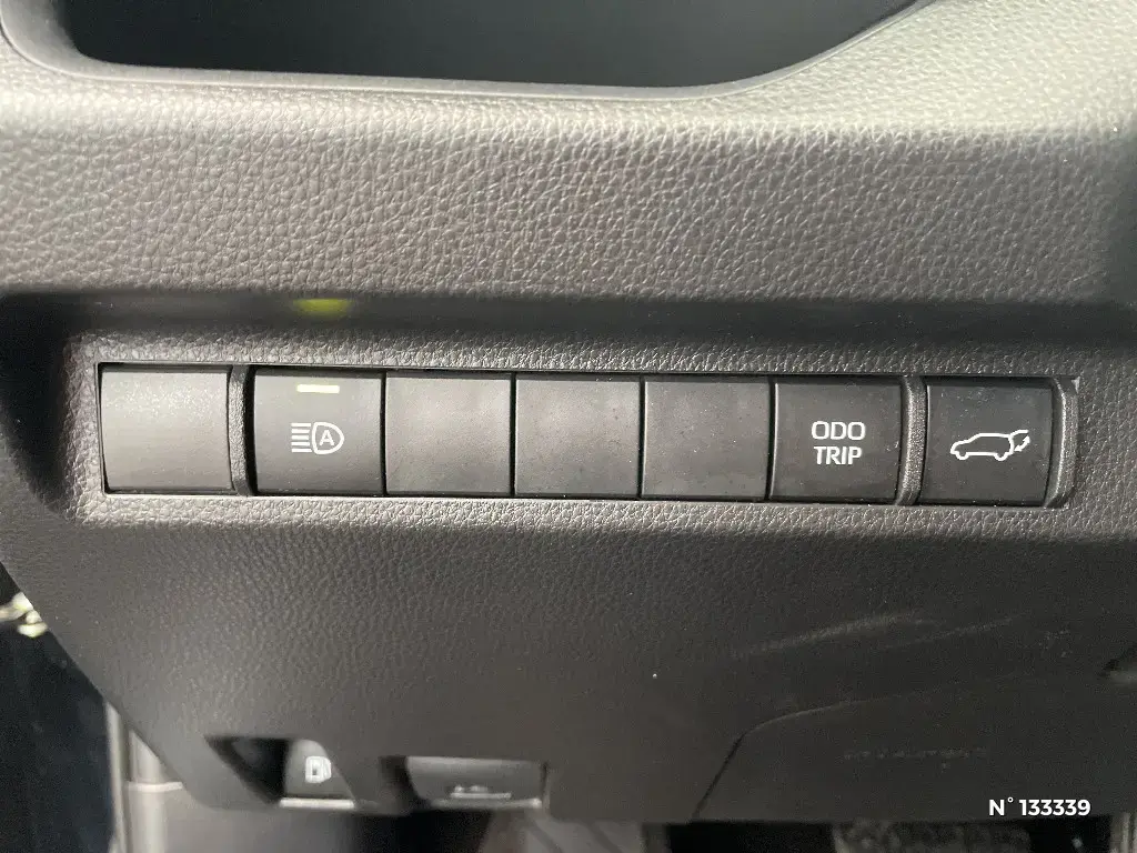 TOYOTA RAV4 V - Miniature 11