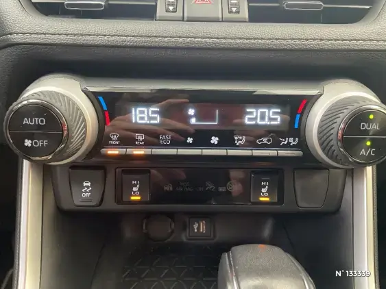 TOYOTA RAV4 V - voiture d'occasion - Photo 31