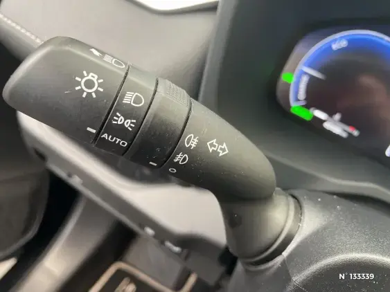 TOYOTA RAV4 V - voiture d'occasion - Photo 40