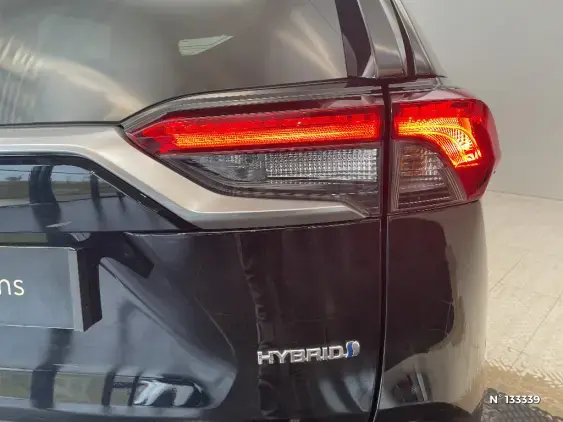 TOYOTA RAV4 V - voiture d'occasion - Photo 30