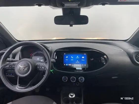 TOYOTA AYGO X - voiture d'occasion - Photo 9