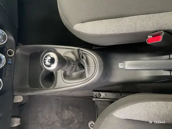 TOYOTA AYGO X - voiture d'occasion - Photo 40