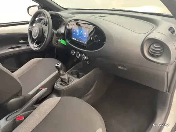 TOYOTA AYGO X - voiture d'occasion - Photo 10