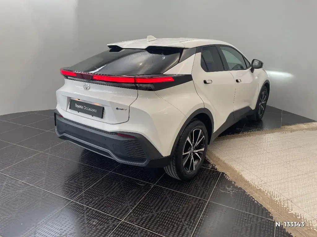 TOYOTA C-HR II - Miniature 2