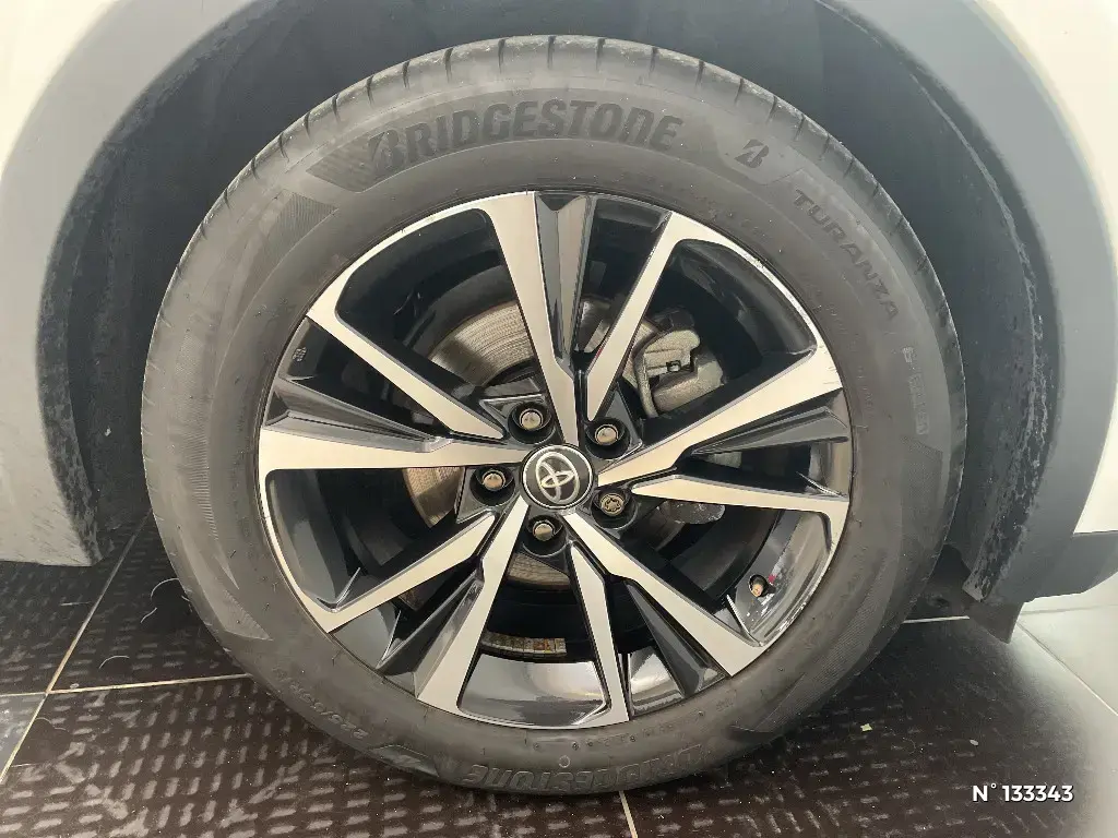 TOYOTA C-HR II - Miniature 5