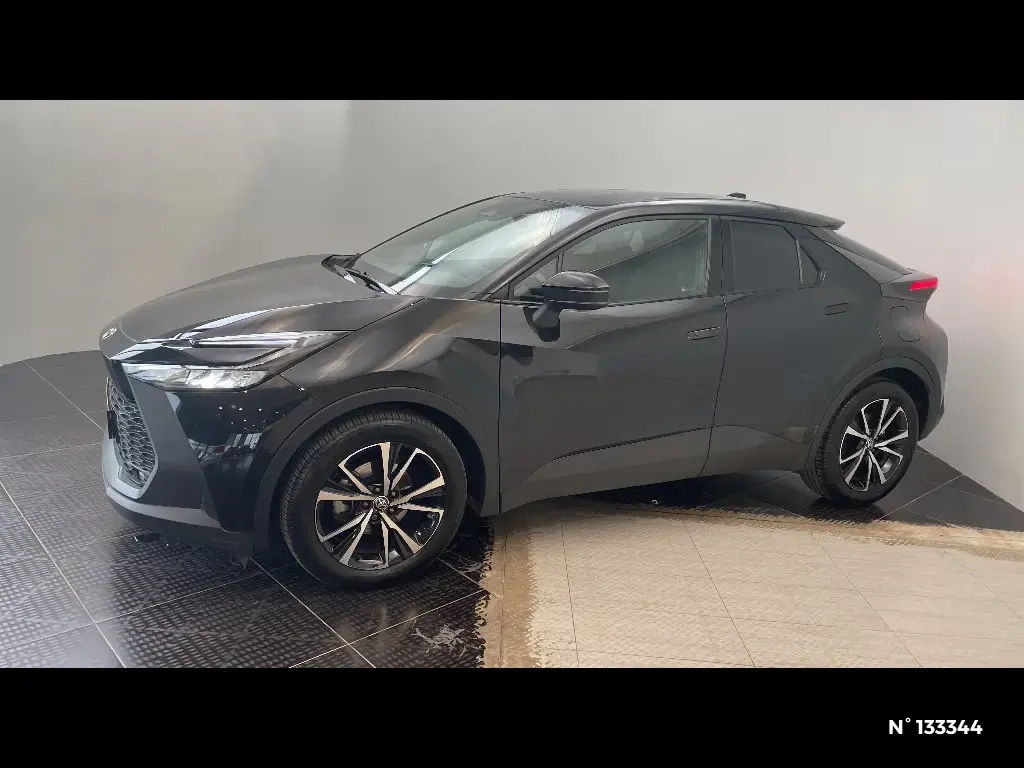 TOYOTA C-HR II - Miniature 4