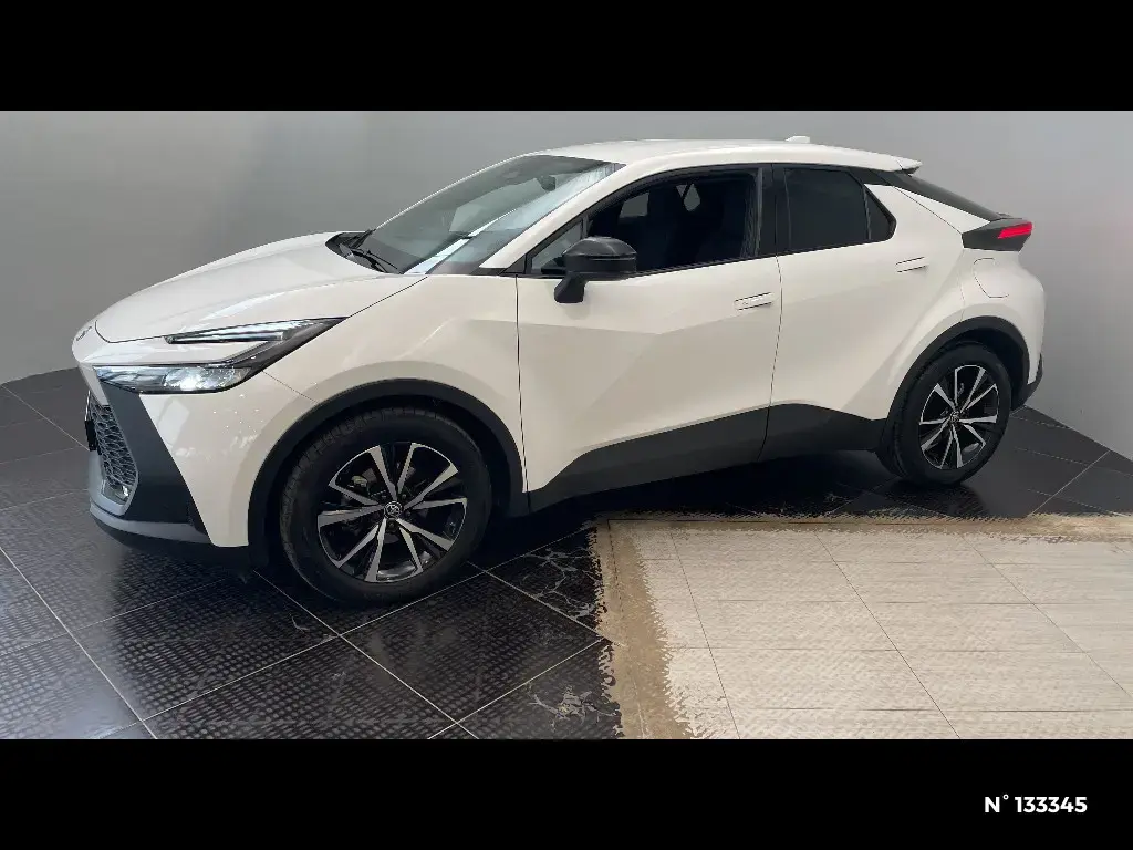 TOYOTA C-HR II - Miniature 4