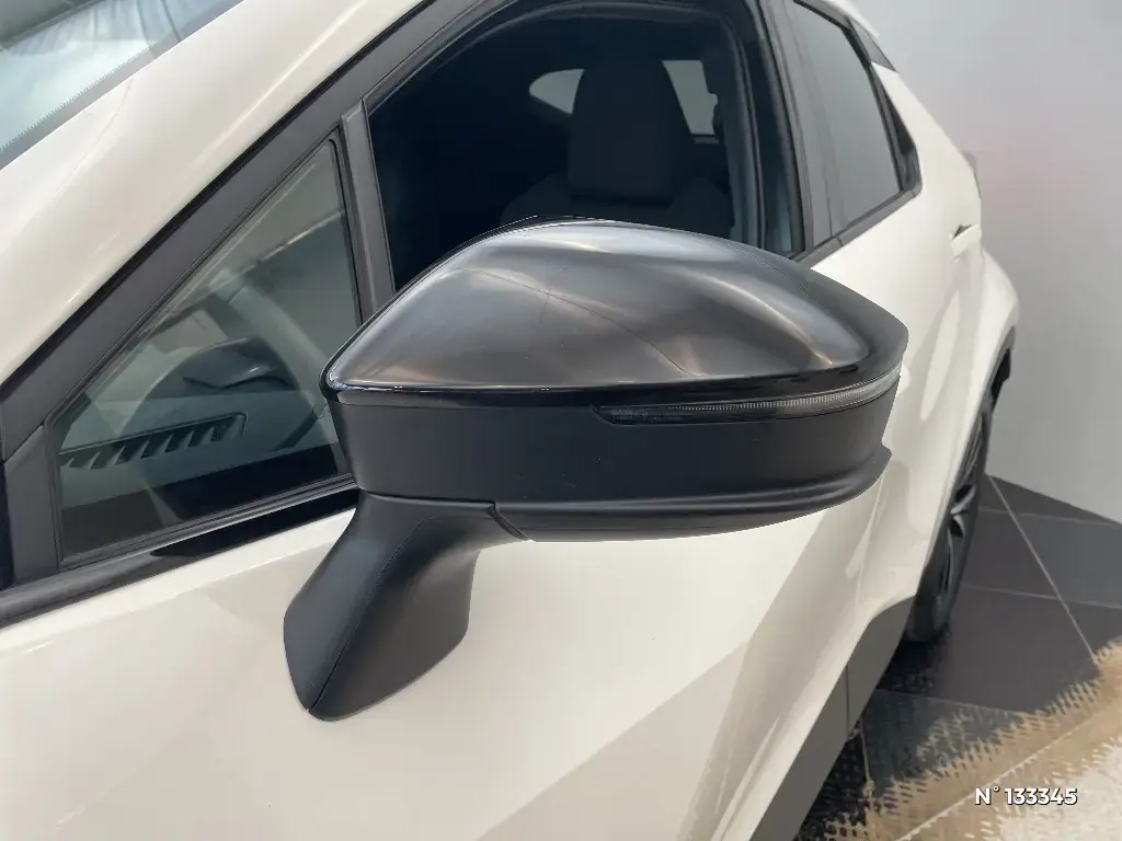 TOYOTA C-HR II - Miniature 24