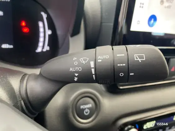 TOYOTA YARIS IV - voiture d'occasion - Photo 39