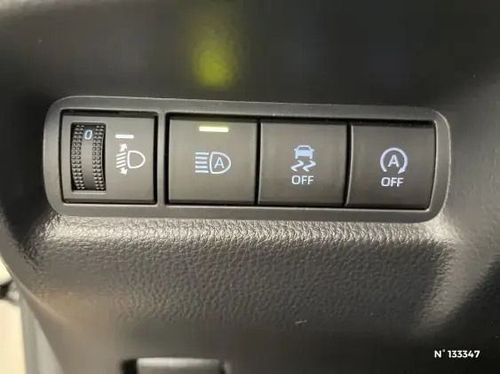 TOYOTA AYGO X - voiture d'occasion - Photo 15