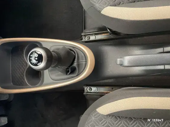 TOYOTA AYGO X - voiture d'occasion - Photo 40