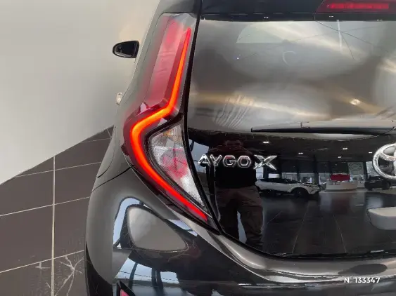 TOYOTA AYGO X - voiture d'occasion - Photo 29