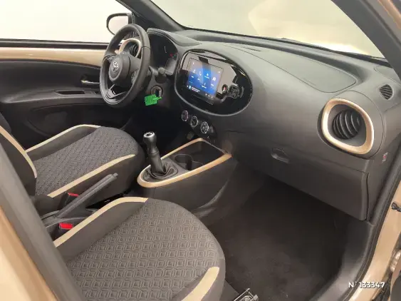 TOYOTA AYGO X - voiture d'occasion - Photo 10