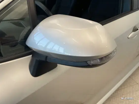 TOYOTA COROLLA TOURING SPT X - voiture d'occasion - Photo 42