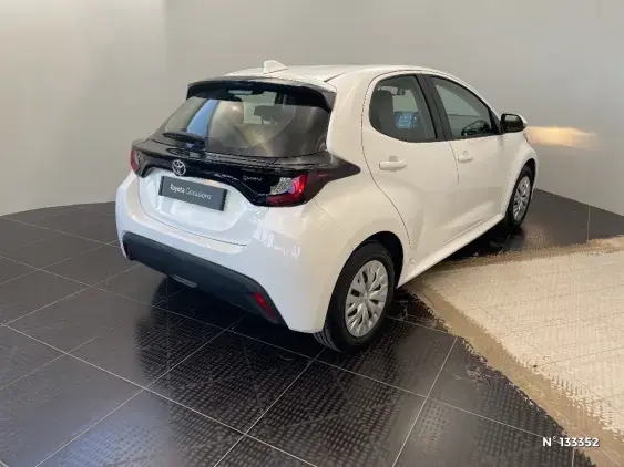 TOYOTA YARIS IV - voiture d'occasion - Photo 4
