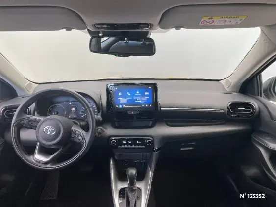 TOYOTA YARIS IV - voiture d'occasion - Photo 9
