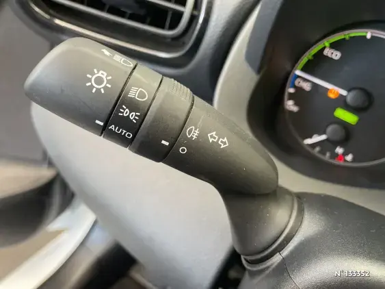 TOYOTA YARIS IV - voiture d'occasion - Photo 40