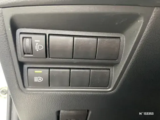 TOYOTA YARIS IV - voiture d'occasion - Photo 15