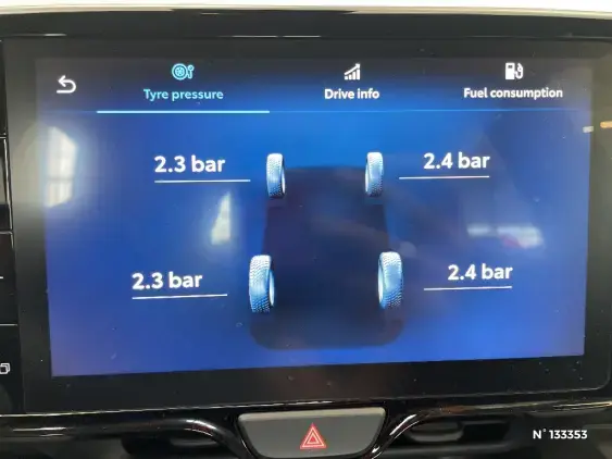 TOYOTA YARIS IV - voiture d'occasion - Photo 34