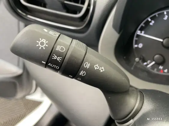 TOYOTA YARIS IV - voiture d'occasion - Photo 40
