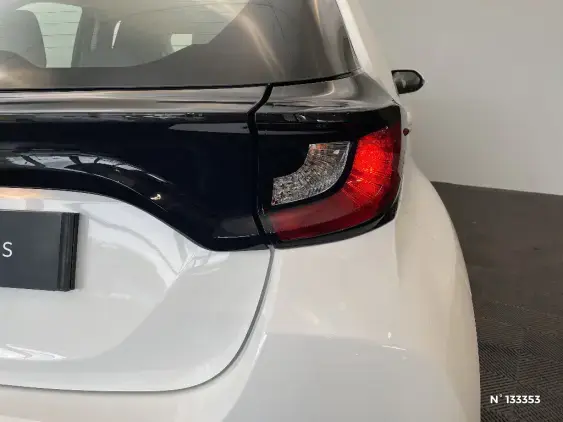 TOYOTA YARIS IV - voiture d'occasion - Photo 30