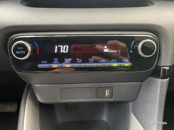 TOYOTA YARIS IV - voiture d'occasion - Photo 31